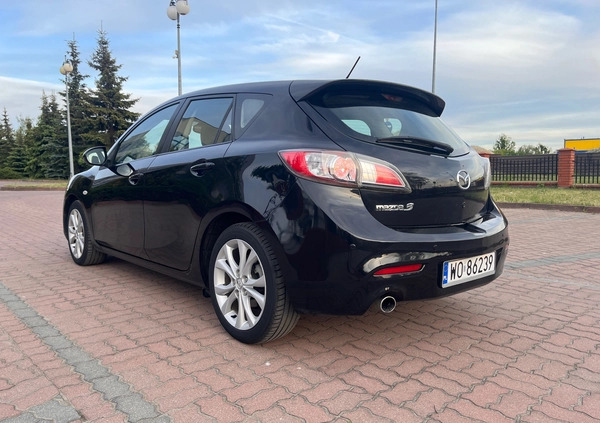 Mazda 3 cena 19999 przebieg: 244000, rok produkcji 2011 z Ostrołęka małe 106